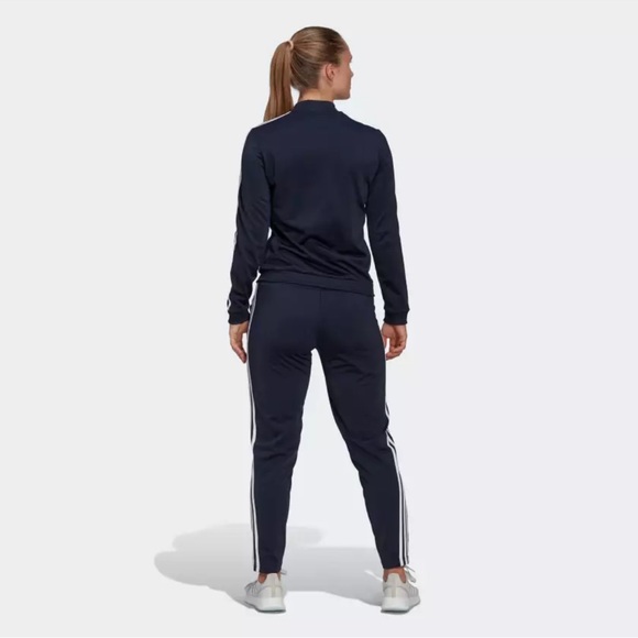 Adidas TrackSuit - Picture 7 of 13